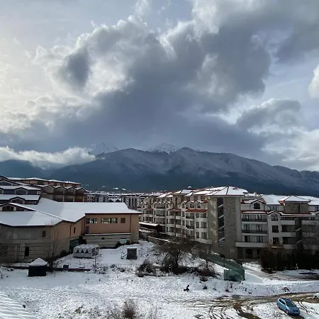 Daire Cedar Next To Lift One Bedroom