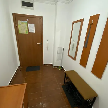 Cedar Next To Lift One Bedroom 班斯科