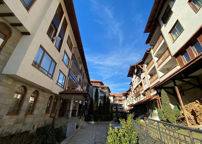 Cedar Next To Lift One Bedroom Daire